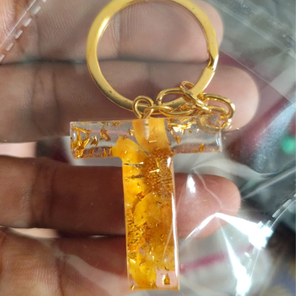 Handmade Resin Alphabet Keychain – Letter T with Golden Flowers and Gold Foil