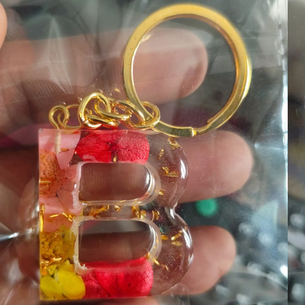 Handmade Resin Alphabet Keychain – Letter B with Colorful Flowers and Gold Foil