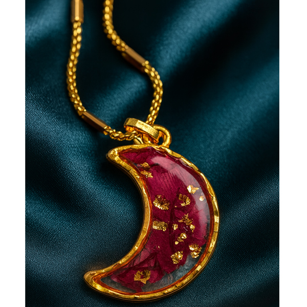 Resin Golden Chain Half Moon Pendant